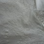 Kleid_Detail Spitze u. Brosche