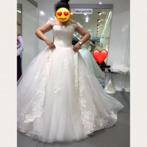 EA9AA3B5-A45D-4424-B614-AAA70D0DA58E