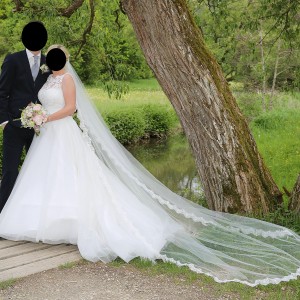 Kleid und Schleier komplett