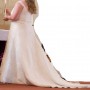 Kleid-Seite