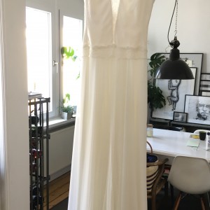 BF539692-F93D-408B-99F2-947877B837AA