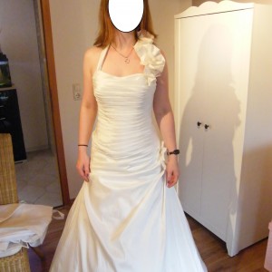 Brautkleid