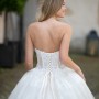 Miss-Germany-Kollektion-2020-ivory-Brautkleid-Chanel-MGB42_3-Juno-das-Hochzeitshaus-in-Meinersen-768x1152