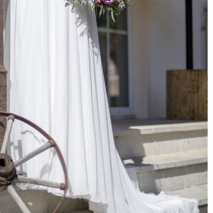 Hochzeitskleid - gesamt vorne Hochzeitskleid - gesamt vorne