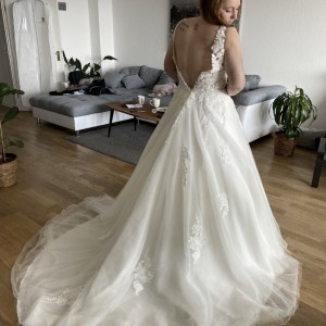 C9A20B1C-1E4F-4FE0-9030-BD82968A59DF