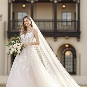 F2F5D930-28B8-44AA-92AE-90CC9355E6FF